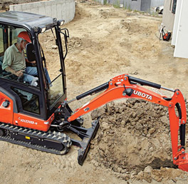 Kubota Construction at H&R Agr-Power