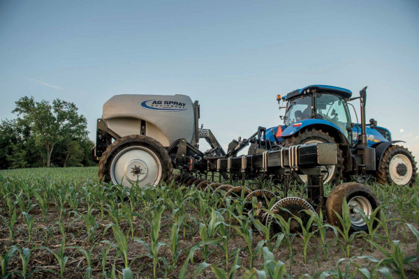 Ag Spray LA5000 for sale at H&R Agri-Power, Kentucky, Illinois, Tennessee, Alabama, Mississippi and Indiana Ag Spray LA5000 for sale at H&R Agri-Power, Kentucky, Illinois, Tennessee, Alabama, Mississippi and Indiana
