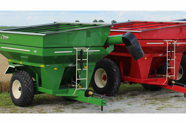 E-Z Trail | Grain Carts | Two Side-Auger Models for sale at H&R Agri-Power, Kentucky, Illinois, Tennessee, Alabama, Mississippi and Indiana
