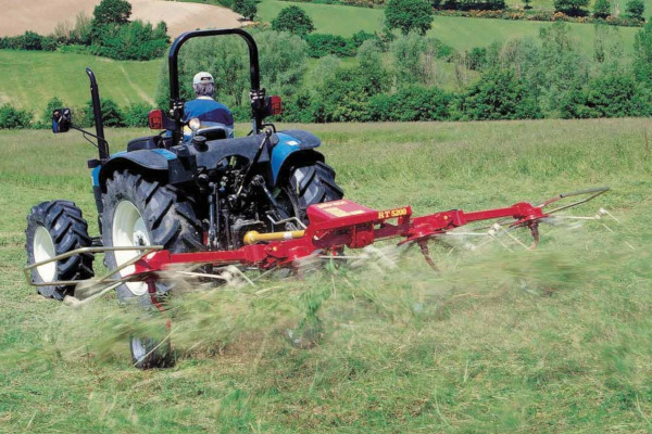 H&S | Tedders | RT-5200/5800 Rotary Hay Tedders for sale at H&R Agri-Power, Kentucky, Illinois, Tennessee, Alabama, Mississippi and Indiana