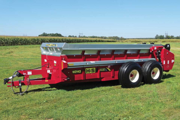 H&S | Heavy Duty Manure Spreaders | Model Model W3143 for sale at H&R Agri-Power, Kentucky, Illinois, Tennessee, Alabama, Mississippi and Indiana