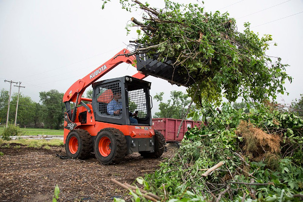 Kubota SSV75 for sale at H&R Agri-Power Kubota SSV75 for sale at H&R Agri-Power