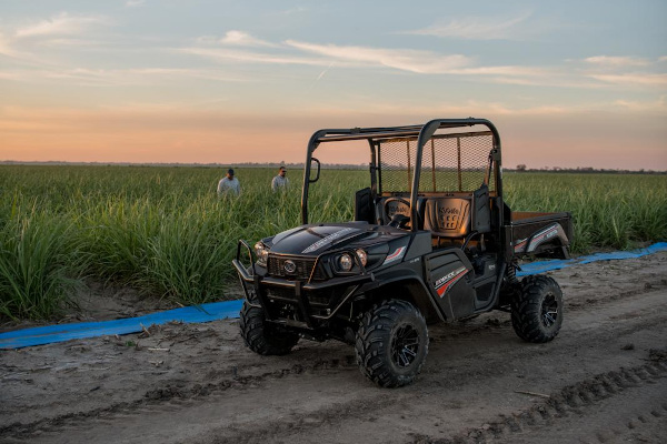 Kubota SIDEKICK RTV-XG850 for sale at H&R Agri-Power Kubota SIDEKICK RTV-XG850 for sale at H&R Agri-Power