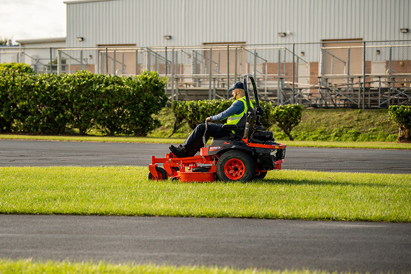 Kubota | Z700 Series | Model Z724XKW-48 for sale at H&R Agri-Power 