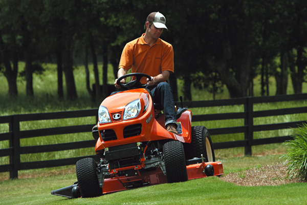 Kubota GR2120 for sale at H&R Agri-Power Kubota GR2120 for sale at H&R Agri-Power