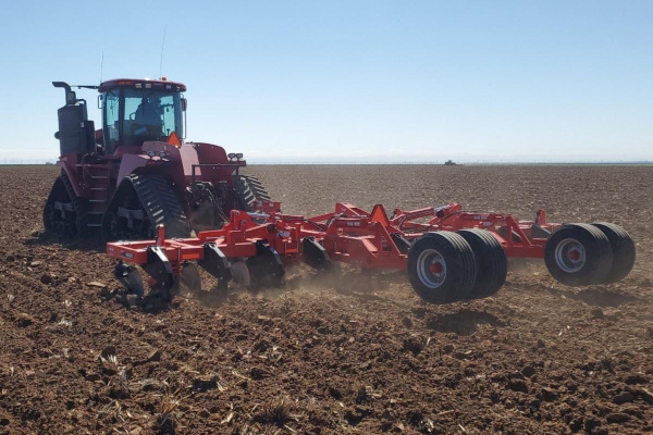 Kuhn | Rippers | 4835 Series for sale at H&R Agri-Power, Kentucky, Illinois, Tennessee, Alabama, Mississippi and Indiana