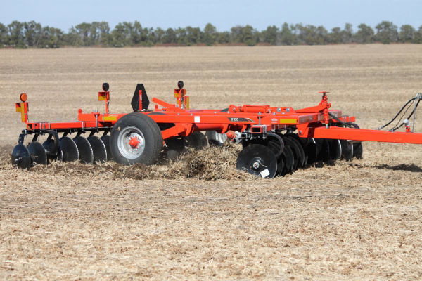 Kuhn | 8100 Tandem | Model 8100-14N for sale at H&R Agri-Power, Kentucky, Illinois, Tennessee, Alabama, Mississippi and Indiana