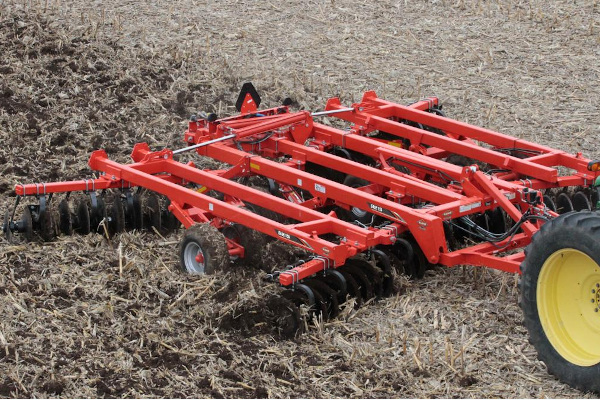 Kuhn | Disc Harrows | Class II: All-Purpose  for sale at H&R Agri-Power, Kentucky, Illinois, Tennessee, Alabama, Mississippi and Indiana