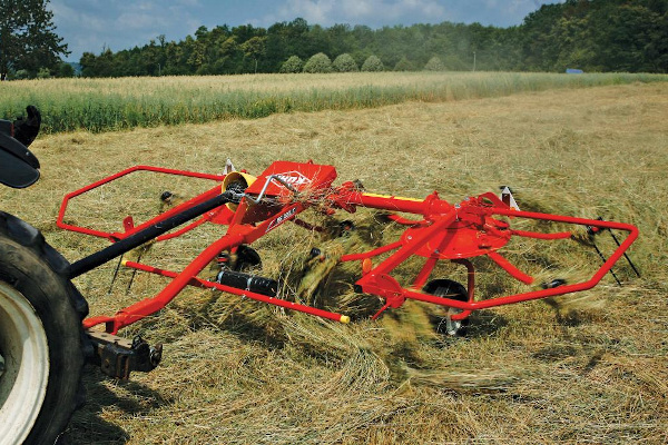 Kuhn | GF 102 Series | Model GF 222 T for sale at H&R Agri-Power, Kentucky, Illinois, Tennessee, Alabama, Mississippi and Indiana