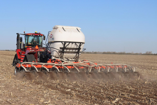 Kuhn 1210-1630 for sale at H&R Agri-Power, Kentucky, Illinois, Tennessee, Alabama, Mississippi and Indiana Kuhn 1210-1630 for sale at H&R Agri-Power, Kentucky, Illinois, Tennessee, Alabama, Mississippi and Indiana