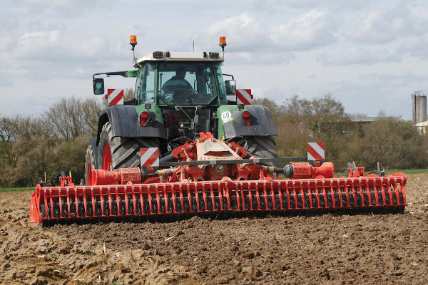 Kuhn | Power Harrows | HR 1040 R for sale at H&R Agri-Power, Kentucky, Illinois, Tennessee, Alabama, Mississippi and Indiana