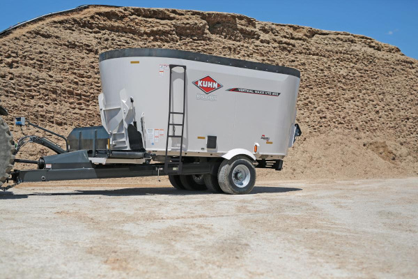 Kuhn VTC 2120 TRAILER (FRONT|SIDE) for sale at H&R Agri-Power, Kentucky, Illinois, Tennessee, Alabama, Mississippi and Indiana
