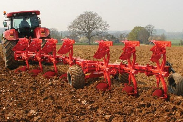 Kuhn | Semi-Mounted Rollover Plows | Vari-Manager for sale at H&R Agri-Power, Kentucky, Illinois, Tennessee, Alabama, Mississippi and Indiana