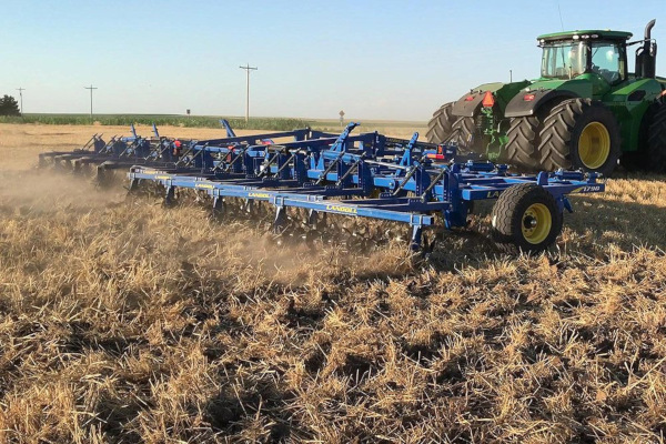 Landoll | 1700 Series Blade Plow | Model 1790-52 for sale at H&R Agri-Power, Kentucky, Illinois, Tennessee, Alabama, Mississippi and Indiana