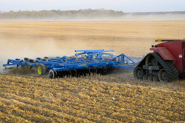 Landoll | 2100 Series | Coulter Chisel with Auto-Reset Shanks for sale at H&R Agri-Power, Kentucky, Illinois, Tennessee, Alabama, Mississippi and Indiana