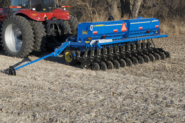 Landoll 5211-20x7.5 for sale at H&R Agri-Power, Kentucky, Illinois, Tennessee, Alabama, Mississippi and Indiana Landoll 5211-20x7.5 for sale at H&R Agri-Power, Kentucky, Illinois, Tennessee, Alabama, Mississippi and Indiana