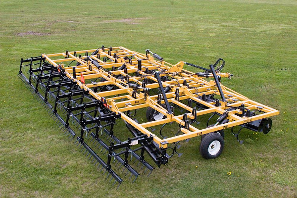 Landoll 875-15F for sale at H&R Agri-Power, Kentucky, Illinois, Tennessee, Alabama, Mississippi and Indiana Landoll 875-15F for sale at H&R Agri-Power, Kentucky, Illinois, Tennessee, Alabama, Mississippi and Indiana