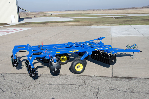 Landoll | 7400 VT Plus | Model 7410-14 for sale at H&R Agri-Power, Kentucky, Illinois, Tennessee, Alabama, Mississippi and Indiana