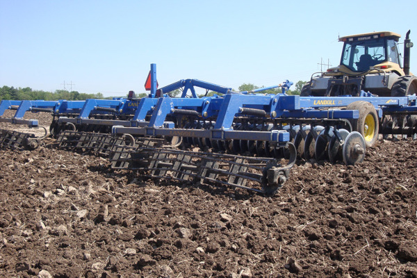 Landoll 7431-20 for sale at H&R Agri-Power, Kentucky, Illinois, Tennessee, Alabama, Mississippi and Indiana Landoll 7431-20 for sale at H&R Agri-Power, Kentucky, Illinois, Tennessee, Alabama, Mississippi and Indiana