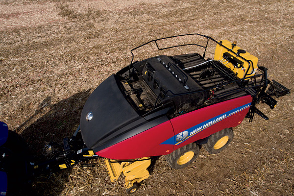 New Holland BigBaler 330 Plus CropCutter™ Packer Cutter for sale at H&R Agri-Power, Kentucky, Illinois, Tennessee, Alabama, Mississippi and Indiana New Holland BigBaler 330 Plus CropCutter™ Packer Cutter for sale at H&R Agri-Power, Kentucky, Illinois, Tennessee, Alabama, Mississippi and Indiana