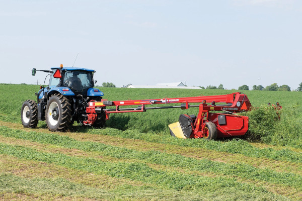 New Holland | Haytools & Spreaders | Discbine® PLUS Center-Pivot Disc Mower-Conditioners for sale at H&R Agri-Power, Kentucky, Illinois, Tennessee, Alabama, Mississippi and Indiana