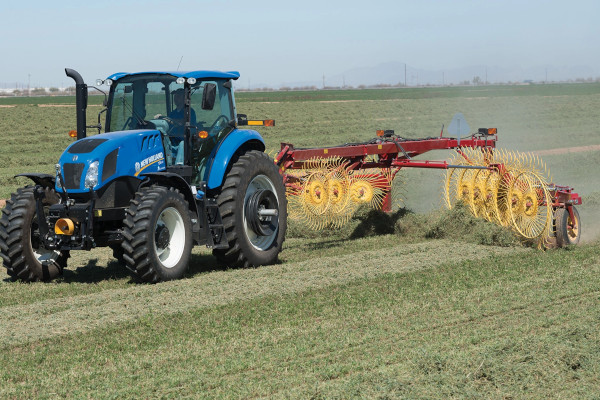New Holland | Haytools & Spreaders | DuraVee Trailing Wheel Rakes for sale at H&R Agri-Power, Kentucky, Illinois, Tennessee, Alabama, Mississippi and Indiana