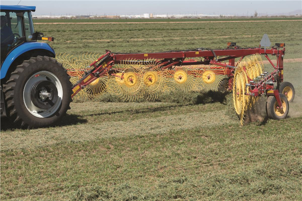 New Holland DuraVee 1225 for sale at H&R Agri-Power, Kentucky, Illinois, Tennessee, Alabama, Mississippi and Indiana New Holland DuraVee 1225 for sale at H&R Agri-Power, Kentucky, Illinois, Tennessee, Alabama, Mississippi and Indiana