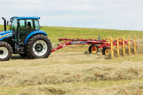 New Holland | Haytools & Spreaders | ProCart and ProCart Plus Deluxe Carted Wheel Rakes for sale at H&R Agri-Power, Kentucky, Illinois, Tennessee, Alabama, Mississippi and Indiana
