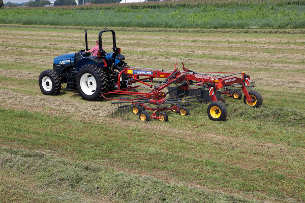 New Holland ProRotor.3223 for sale at H&R Agri-Power, Kentucky, Illinois, Tennessee, Alabama, Mississippi and Indiana New Holland ProRotor.3223 for sale at H&R Agri-Power, Kentucky, Illinois, Tennessee, Alabama, Mississippi and Indiana