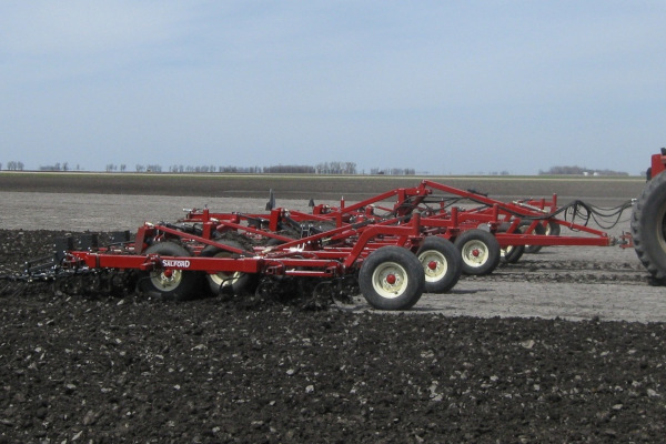 Salford | Cultivators | 700 S-Tine, two-piece S-tine, and C-shank Cultivators for sale at H&R Agri-Power, Kentucky, Illinois, Tennessee, Alabama, Mississippi and Indiana