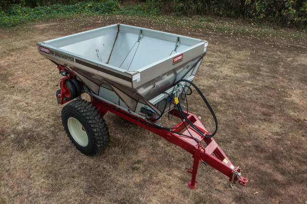 Salford Grasshopper for sale at H&R Agri-Power, Kentucky, Illinois, Tennessee, Alabama, Mississippi and Indiana Salford Grasshopper for sale at H&R Agri-Power, Kentucky, Illinois, Tennessee, Alabama, Mississippi and Indiana