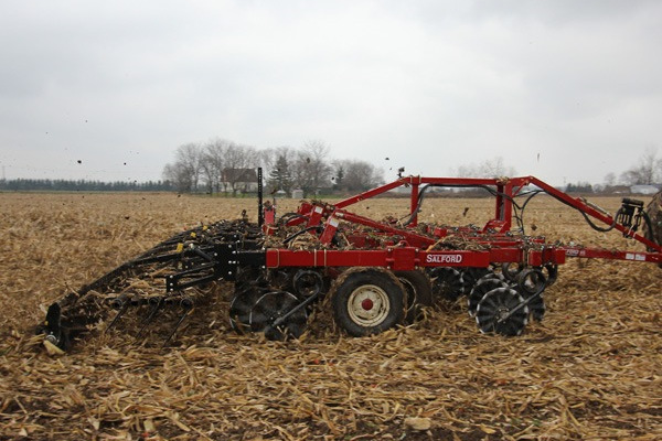 Salford | Independent Series | Model INDEPENDENT 2100 for sale at H&R Agri-Power, Kentucky, Illinois, Tennessee, Alabama, Mississippi and Indiana