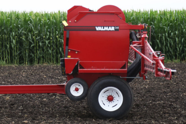 Salford VALMAR 245 Pull-Type Granular Applicator for sale at H&R Agri-Power, Kentucky, Illinois, Tennessee, Alabama, Mississippi and Indiana