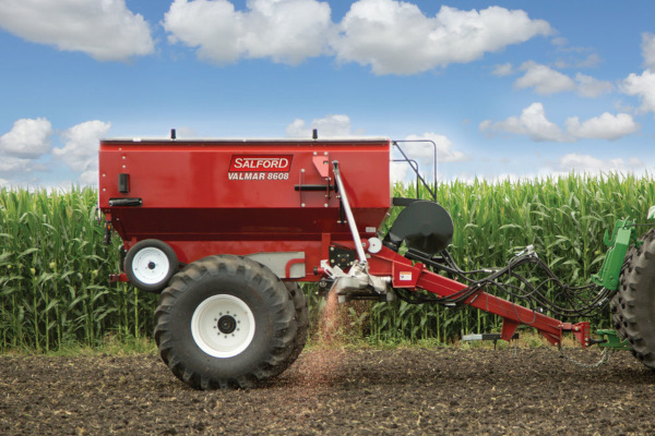 Salford | Pneumatic Boom | VALMAR Airflo 8600 for sale at H&R Agri-Power, Kentucky, Illinois, Tennessee, Alabama, Mississippi and Indiana