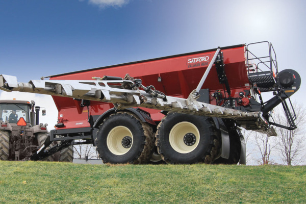 Salford | Valmar Pull-Type Air Booms | Model Valmar 9620 Pull-Type Fertilizer Spreader  for sale at H&R Agri-Power, Kentucky, Illinois, Tennessee, Alabama, Mississippi and Indiana