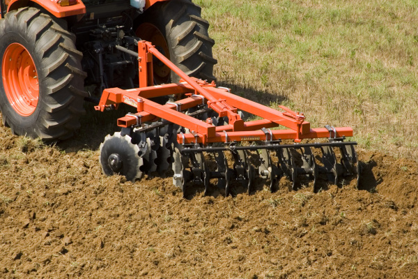 Tufline LO40 Series Heavy Offset Lift Disc Harrows for sale at H&R Agri-Power, Kentucky, Illinois, Tennessee, Alabama, Mississippi and Indiana Tufline LO40 Series Heavy Offset Lift Disc Harrows for sale at H&R Agri-Power, Kentucky, Illinois, Tennessee, Alabama, Mississippi and Indiana