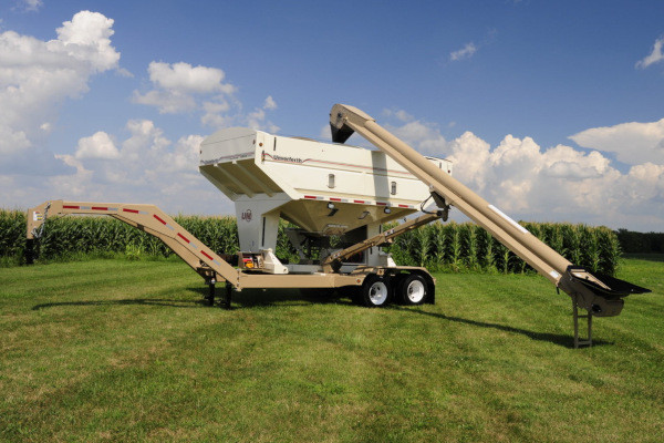 Unverferth | Seed Runner Bulk Tender - 55 Series | Model 3755 for sale at H&R Agri-Power, Kentucky, Illinois, Tennessee, Alabama, Mississippi and Indiana