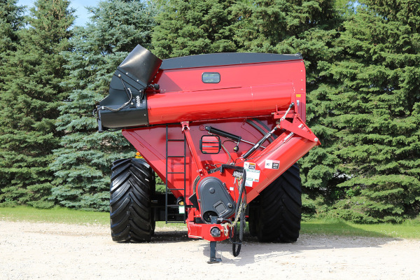 Unverferth | 20 Series Dual-Auger Grain Carts | Model 1620 for sale at H&R Agri-Power, Kentucky, Illinois, Tennessee, Alabama, Mississippi and Indiana