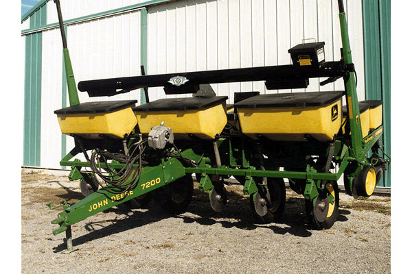 Unverferth | Augers | Model Cross Auger for sale at H&R Agri-Power, Kentucky, Illinois, Tennessee, Alabama, Mississippi and Indiana