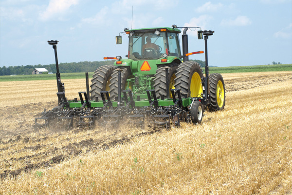 Unverferth | Seedbed Tillage | Ripper-Stripper® Strip-Till Subsoiler for sale at H&R Agri-Power, Kentucky, Illinois, Tennessee, Alabama, Mississippi and Indiana