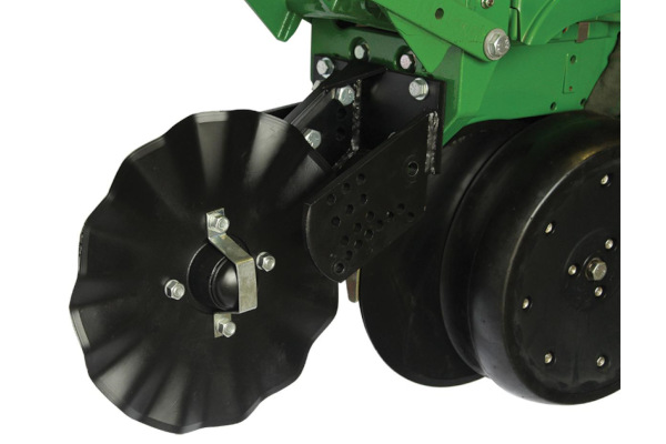 Yetter | 2960-033/034/041 No-Till Coulter | Model 2960-034 No-Till Coulter for sale at H&R Agri-Power, Kentucky, Illinois, Tennessee, Alabama, Mississippi and Indiana
