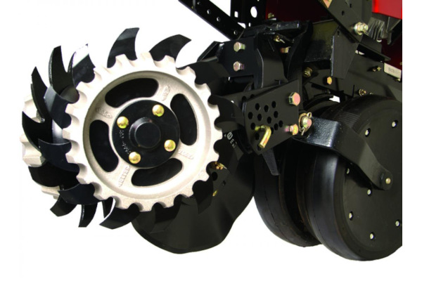 Yetter | Planter-Mount Row Cleaner Combos | 2967-008 Floating Row Cleaner for No-Till Coulters for sale at H&R Agri-Power, Kentucky, Illinois, Tennessee, Alabama, Mississippi and Indiana