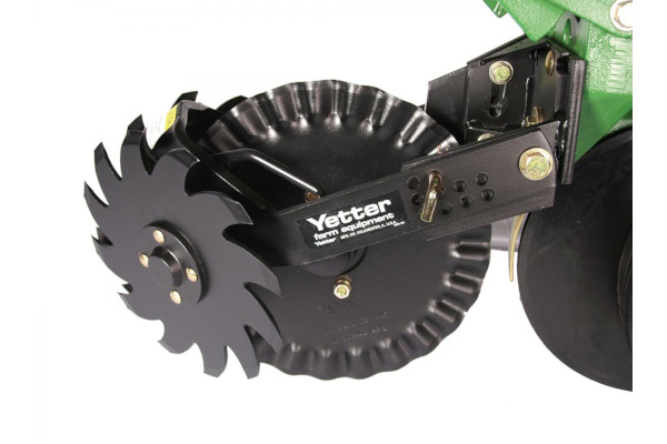 Yetter | Planter-Mount Row Cleaner Combos | 2967-035 Row Cleaner for No-Till Coulters for sale at H&R Agri-Power, Kentucky, Illinois, Tennessee, Alabama, Mississippi and Indiana