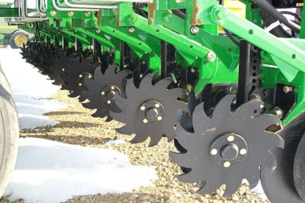 Yetter 2967-048 Narrow Rigid Row Cleaner for sale at H&R Agri-Power, Kentucky, Illinois, Tennessee, Alabama, Mississippi and Indiana Yetter 2967-048 Narrow Rigid Row Cleaner for sale at H&R Agri-Power, Kentucky, Illinois, Tennessee, Alabama, Mississippi and Indiana