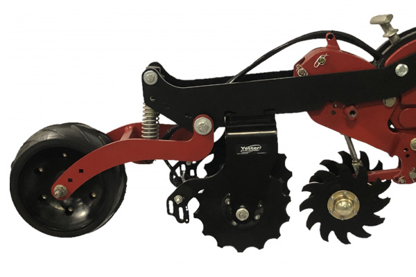 Yetter | 2968 Row-Unit Mount In-Between Dual Wheel Fertilizer Opener | Model 2968-051 Unit Mount In-Between Dual Wheel Fertilizer Opener for sale at H&R Agri-Power, Kentucky, Illinois, Tennessee, Alabama, Mississippi and Indiana