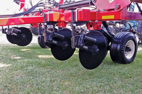 Yetter | Toolbar-Mount Coulters | 2995 Xtreme Cutting Coulter for sale at H&R Agri-Power, Kentucky, Illinois, Tennessee, Alabama, Mississippi and Indiana