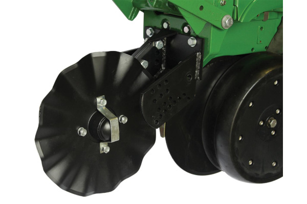 Yetter | Planting Equipment | Planter-Mount Coulters for sale at H&R Agri-Power, Kentucky, Illinois, Tennessee, Alabama, Mississippi and Indiana