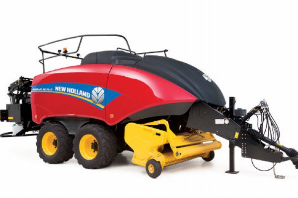 New Holland Ag Products BigBaler 330 Plus CropCutter™ Packer Cutter for sale at H&R Agri-Power New Holland Ag Products BigBaler 330 Plus CropCutter™ Packer Cutter for sale at H&R Agri-Power