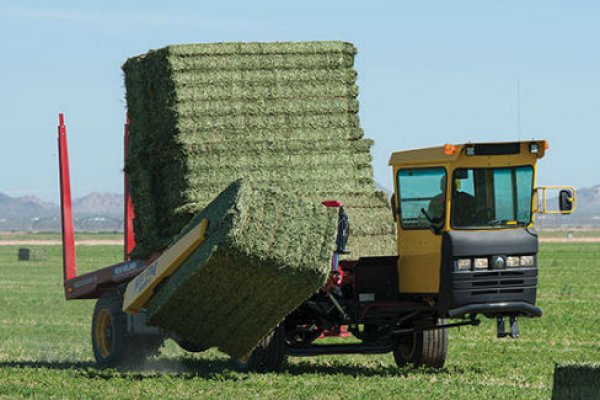 New Holland Ag Products Stackcruiser® 105 for sale at H&R Agri-Power New Holland Ag Products Stackcruiser® 105 for sale at H&R Agri-Power