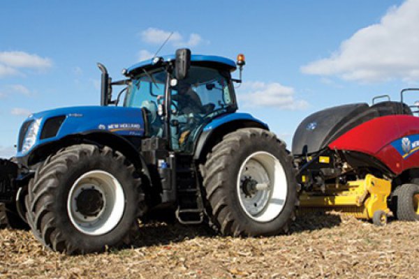 New Holland Ag Products T7.245 SideWinder II for sale at H&R Agri-Power New Holland Ag Products T7.245 SideWinder II for sale at H&R Agri-Power